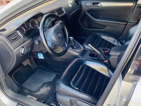 VolksWagen JETTA Comfortline 2.0 T.Flex 8V 4p Tipt.