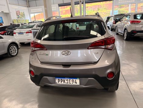 Hyundai HB20X Style 1.6 Flex 16v Mec.