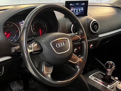 Audi A3 Sedan 1.4/ Attra. 16V TB FSI S-tronic