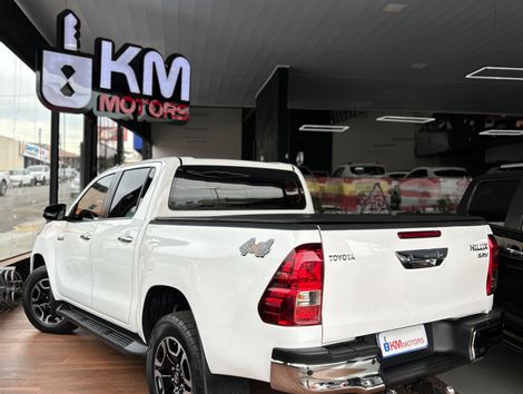 Toyota Hilux CD SRV 4x4 2.8 TDI Diesel Aut.