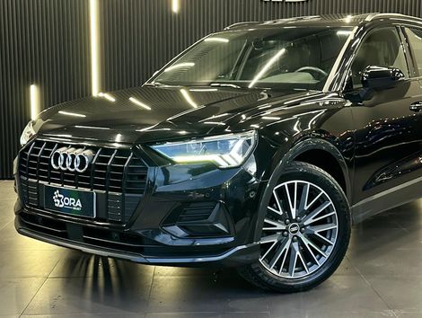 Audi Q3 Black Ed. 1.4 TFSI Flex/Black S-tron.