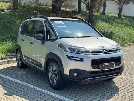 Citroën AIRCROSS Feel 1.6 Flex 16V 5p Mec.