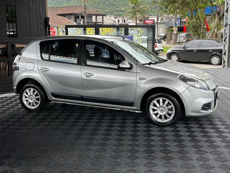 Renault SANDERO Privilège Hi-Flex 1.6 8V 5p