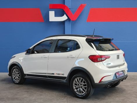 Fiat ARGO TREKKING 1.3 8V Flex