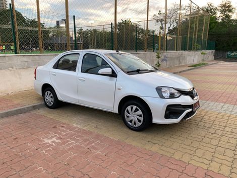 Toyota ETIOS X Sedan 1.5 Flex 16V 4p Mec.