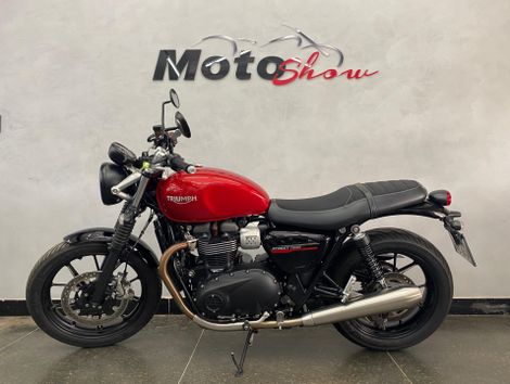 TRIUMPH STREET  TWIN 900cc