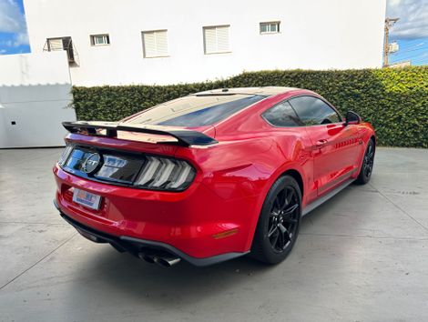 Ford Mustang Black Shadow 5.0 V8