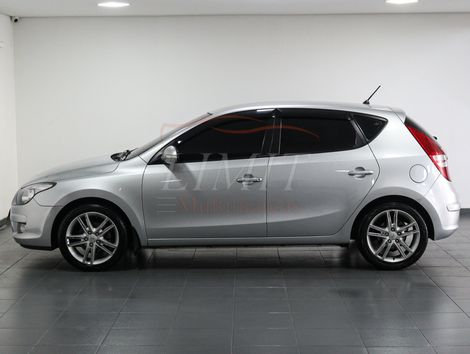 Hyundai i30 2.0 16V 145cv 5p Aut.