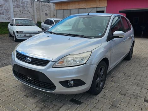 Ford Focus 1.6 S/SE/SE Plus Flex 8V/16V  5p