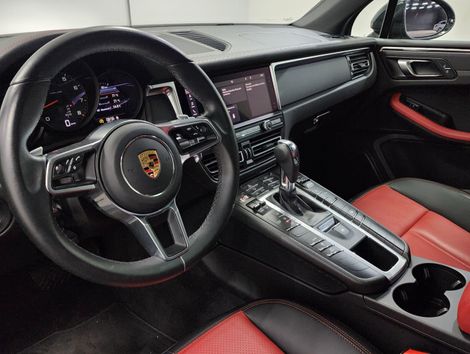 Porsche Macan 2.0 Turbo