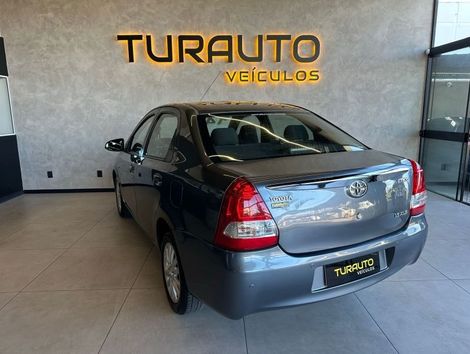 Toyota ETIOS XLS Sedan 1.5 Flex 16V 4p Mec.