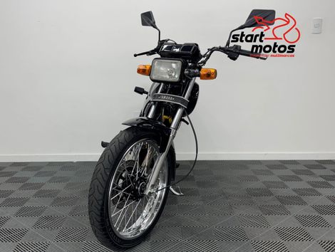 YAMAHA RD 135