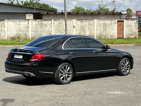 Mercedes 2.0 CGI GASOLINA EXCLUSIVE 9G-TRONIC
