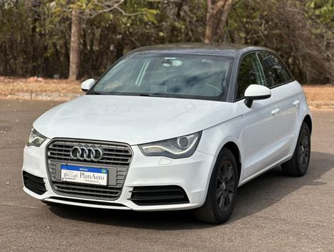 AUDI 1.4 TFSI ATTRACTION 16V 122CV GASOLINA 4P AUTOMÁTICO