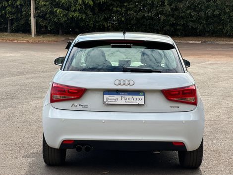 AUDI 1.4 TFSI ATTRACTION 16V 122CV GASOLINA 4P AUTOMÁTICO