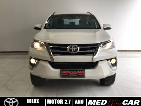 Toyota Hilux SW4 SR 4x2 2.7/ 2.7 Flex 16V Aut.