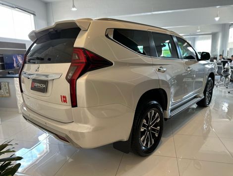 Mitsubishi Sport HPE 2.4 4x4 Diesel Aut.