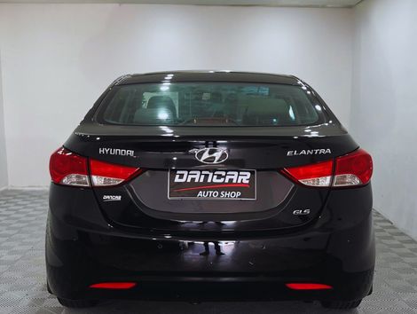 Hyundai Elantra GLS 1.8 16V Aut.