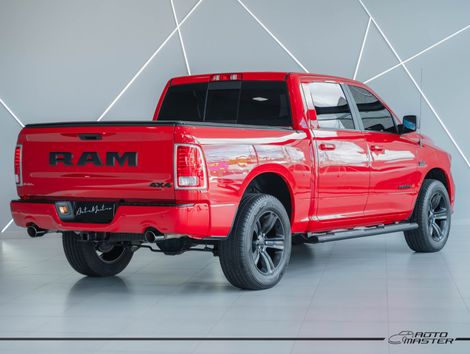 RAM CLASSIC LARAMIE 5.7 CD V8 4X4 Aut.