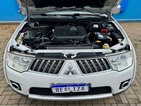 Mitsubishi Pajero DAKAR HPE 3.2 4x4 T.I Dies 5p Aut
