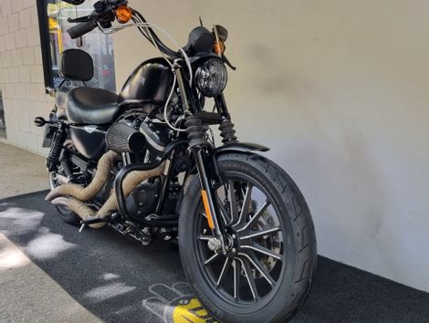 Harley XL 883N IRON