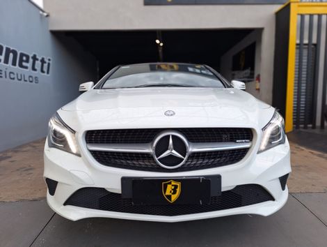 Mercedes CLA-200 Urban 1.6 TB 16V/Flex Aut.