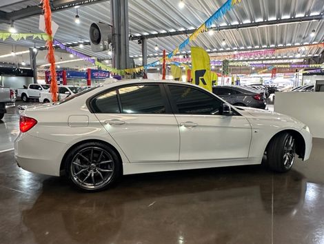 BMW 320iA 2.0 Turbo/ActiveFlex 16V/GP  4p
