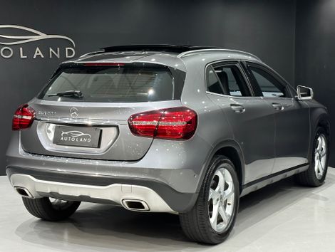 Mercedes GLA 200 Enduro 1.6 TB 16V Flex Aut.