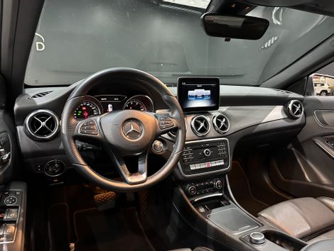 Mercedes GLA 200 Enduro 1.6 TB 16V Flex Aut.