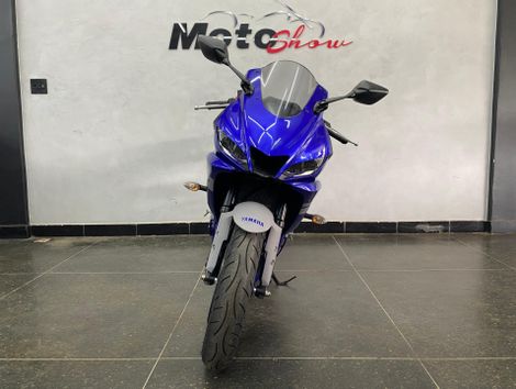 YAMAHA YZF R-3 321/ABS