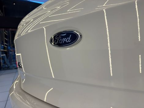 Ford Ka 1.5 Sedan SE 12V Flex 4p Mec.