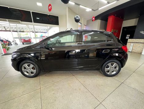 Chevrolet ONIX HATCH LT 1.0 8V FlexPower 5p Mec.