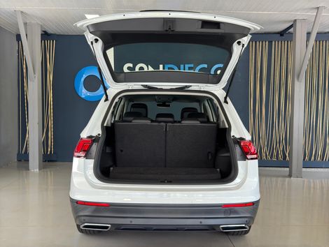 VolksWagen TIGUAN Allspac Comf 250 TSI 1.4 Flex