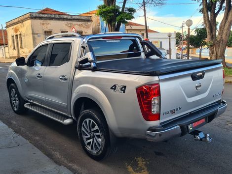 Nissan Frontier LE CD 4x4 2.3 Bi-TB Diesel Aut.