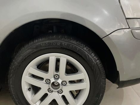 VolksWagen Fox Sportline/Sports 1.0 Tot.Flex 8V 4p