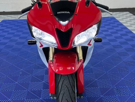 HONDA CBR 600 RR