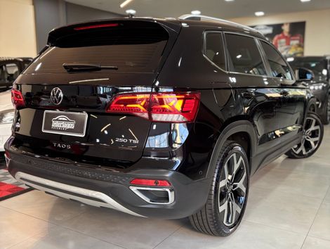 VolksWagen TAOS Highline 1.4 250 TSI Flex Aut.