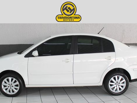 VolksWagen Polo Sedan 1.6 Mi Total Flex 8V 4p