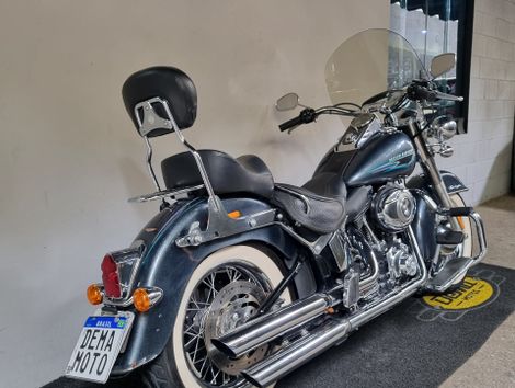 Harley SOFTAIL DELUXE  FLSTN