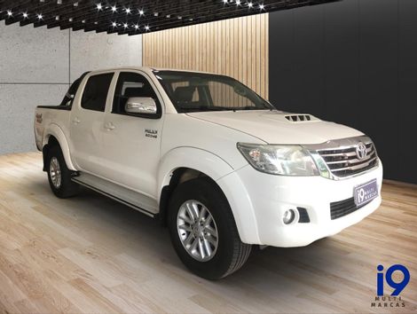 Toyota Hilux CD SRV D4-D 4x4 3.0 TDI Diesel Aut