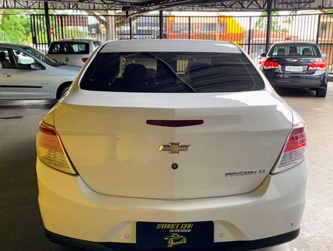 Chevrolet PRISMA Sed. LT 1.0 8V FlexPower 4p