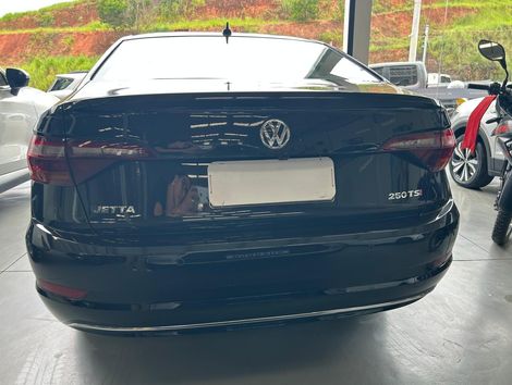 VolksWagen JETTA Comfort. 250 TSI 1.4 Flex 16v Aut.