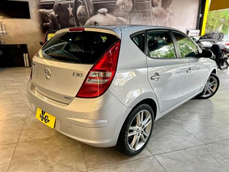 Hyundai i30 2.0 16V 145cv 5p Aut.