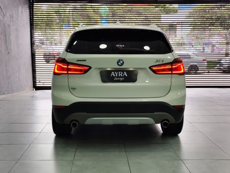 BMW X1 SDRIVE 20i X-Line 2.0 TB Active Flex