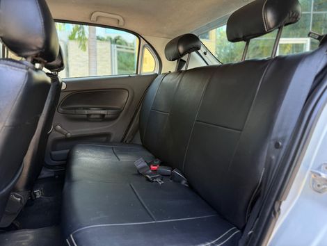 VolksWagen Gol (novo) 1.0 Mi Total Flex 8V 4p