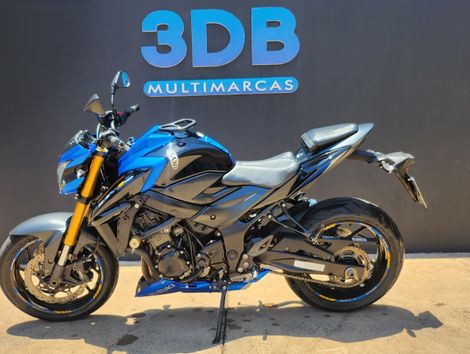 SUZUKI GSX-S 750