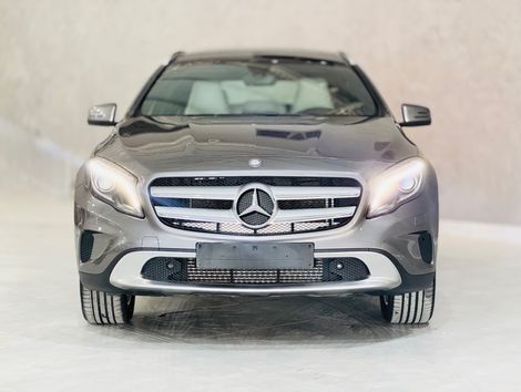 Mercedes GLA 200 Vision 1.6/1.6 TB 16V Flex Aut.