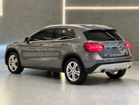 Mercedes GLA 200 Vision 1.6/1.6 TB 16V Flex Aut.