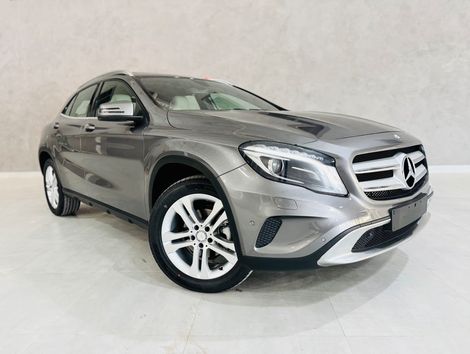 Mercedes GLA 200 Vision 1.6/1.6 TB 16V Flex Aut.