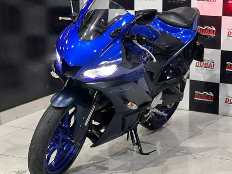 YAMAHA YZF R-3 321/ABS